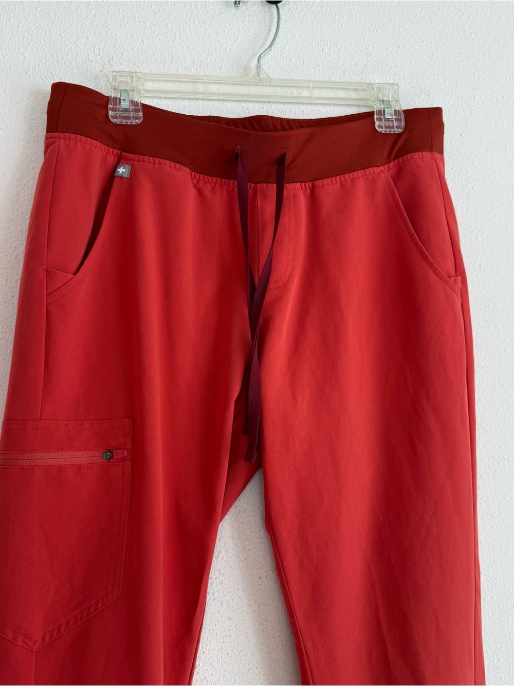 Figs Zamora Jogger Scrub Pant In Clay PO 1646 Sz Medium Petite - Picture 2 of 7
